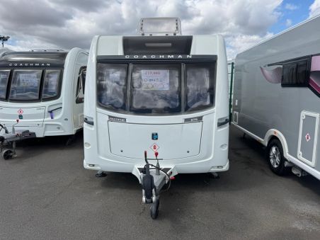 Coachman Pastiche 575