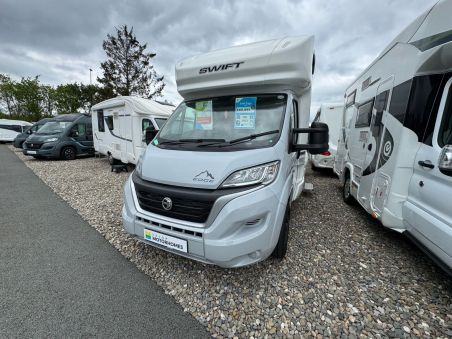 2023 Swift Edge 494