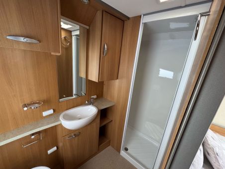 Swift Kontiki 659