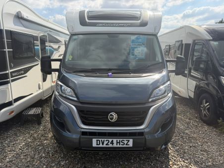Swift Escape 694