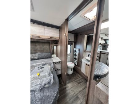 Coachman Lusso I