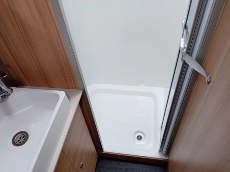 Bailey Phoenix GT75 644