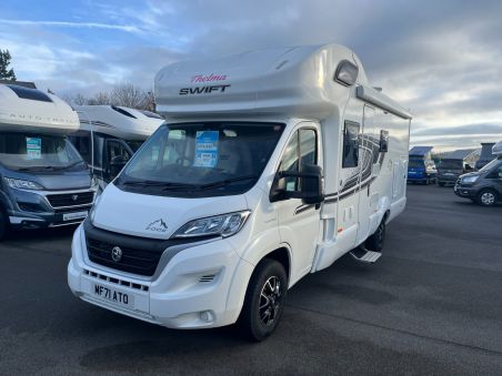 Swift Edge 476