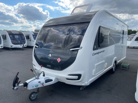 Swift Conqueror 480