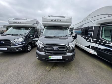 Swift Voyager 485