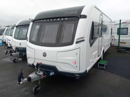 Coachman VIP 575